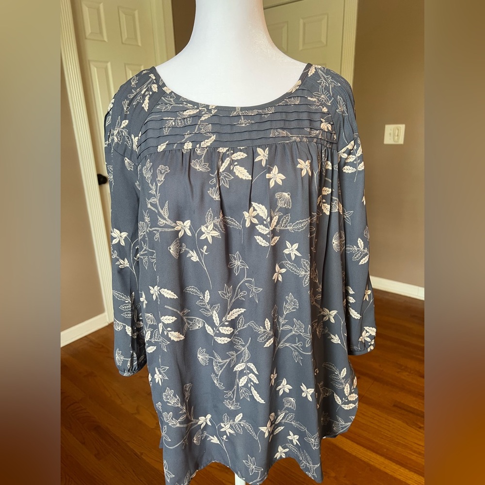 Like new! Was worn once! Lauren Conrad beautiful blue blouse Size Large